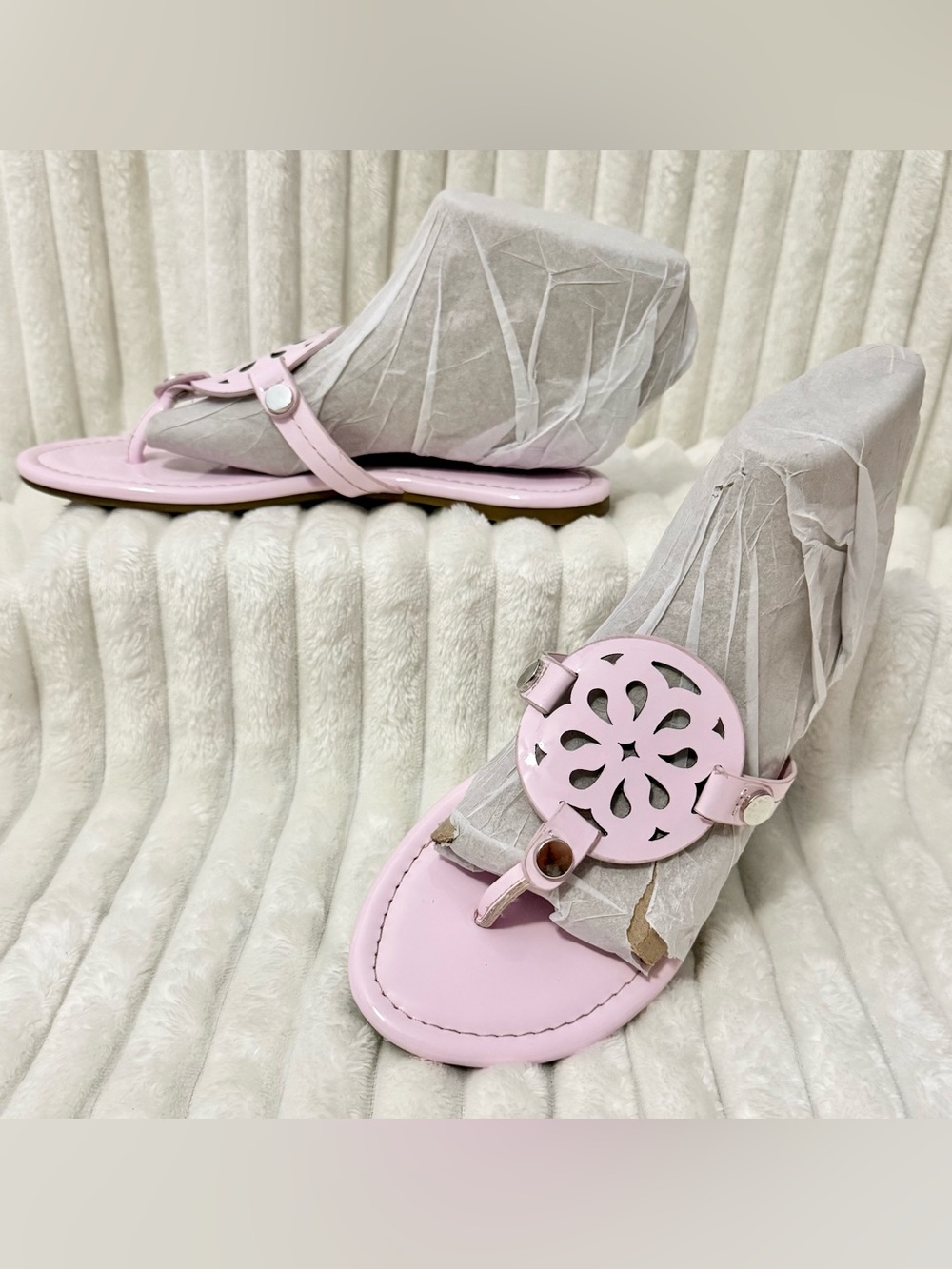 Women’s Pink Floral Cutout Leather Thong Sandals